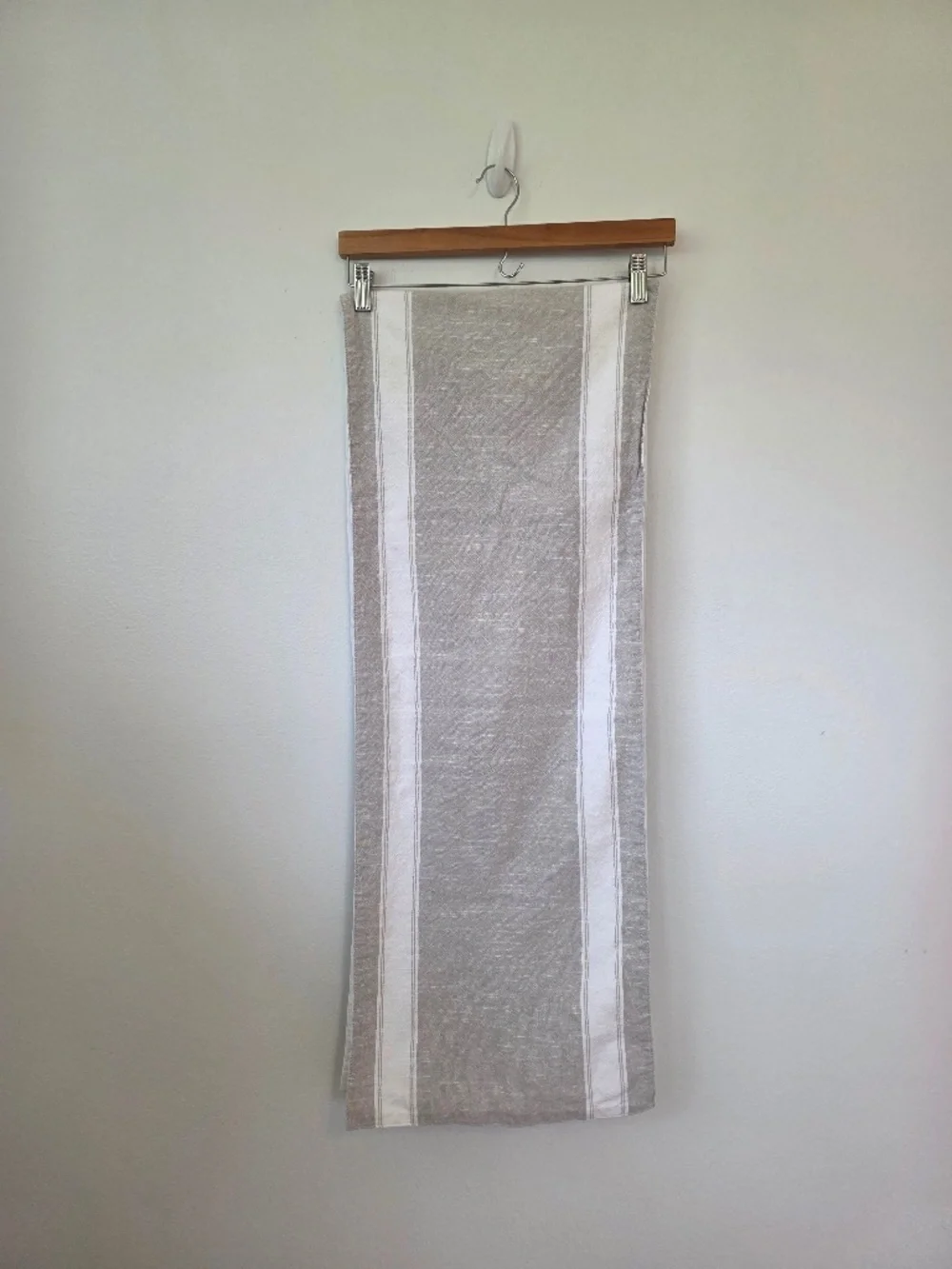 Grey/White Table Runner, 70 inches